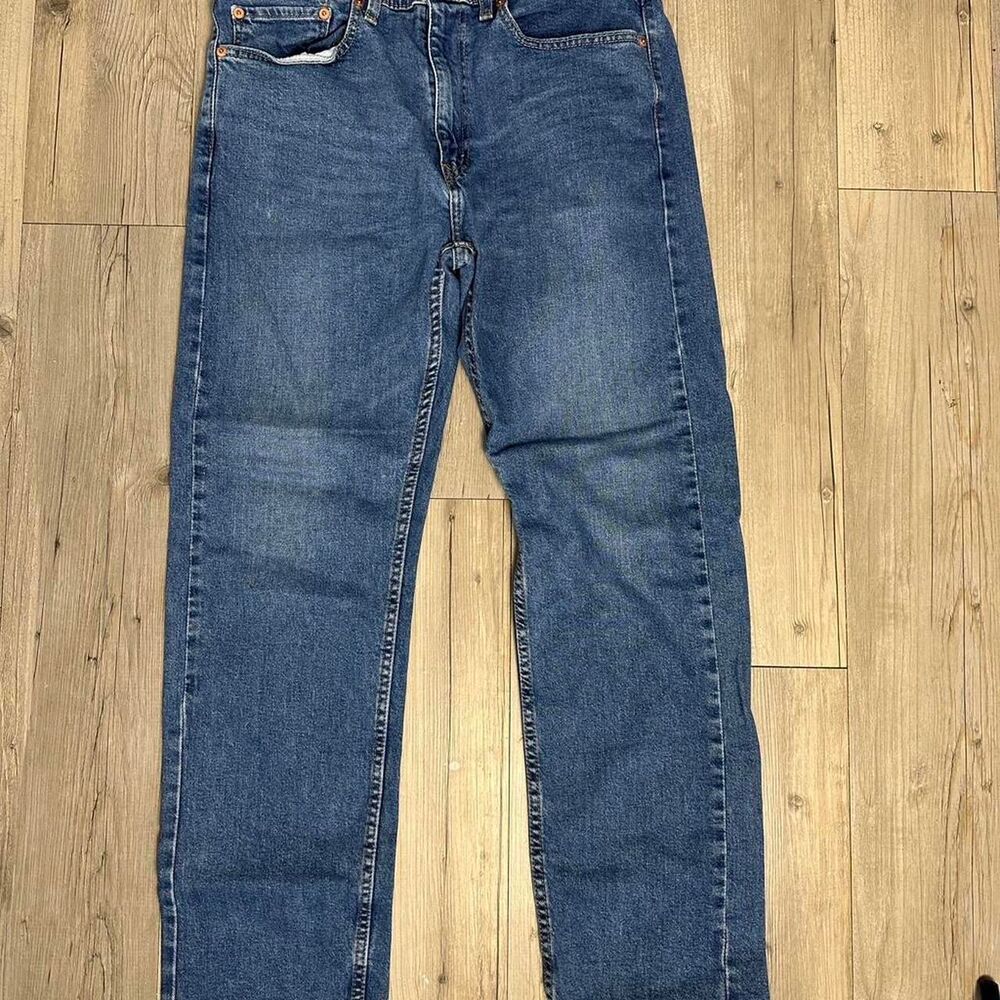 Levi-s Men's Blue and Navy Jeans